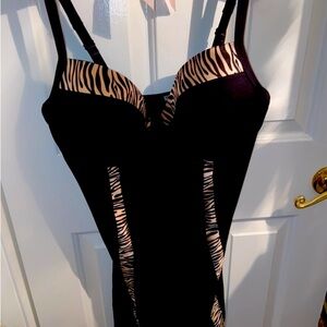 Marilyn Monroe collection body hugging full bustier